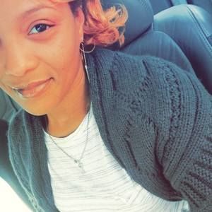 Meet your Posher, Monifa